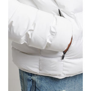 Chaqueta Acolchada de Invierno para Hombre con Capucha y Cierre de Cremallera, Servicio OEM, Chaqueta de Calle para Exteriores - Product Image 2