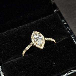 Anillo de diamante solitario de joyería fina de oro de 14K, banda de compromiso de Halo cultivado en laboratorio de corte Marquesa clásico para mujeres y hombres para boda - Product Image 4