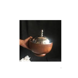 Boîte Chapati en laiton de conception gravée avec couvercle en forme ronde pour les restaurants d'hôtel à la maison et l'utilisation à la main - Product Image 5