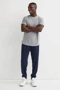 T-shirt en coton 100% respirant, promotion d'usine, vente en gros, faible MOQ, personnalisez votre propre logo, broderie de t-shirt pour homme - Product Image 6