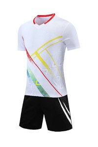 Venta al por mayor niños negro blanco rayas fútbol uniforme niños fútbol kits para Junior fútbol Jersey fútbol - Product Image 3