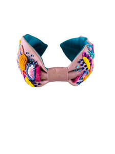 Bandeau de luxe fait main avec un motif floral multicolore vibrant, bandeau brodé coloré avec des perles, accessoires de mode - Product Image 2