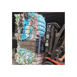 Grandes cantidades de chatarra de espuma reciclada para uso industrial con fines de reciclaje Tarifas disponibles - Product Image 1