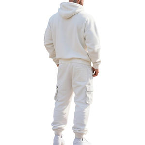 Conjunto Deportivo para Hombre Hecho en Fábrica Directa, Ropa Urbana con Bordado, Pantalones Cargo Apilados y Sudadera con Capucha, Joggers Cargo, Conjuntos Deportivos con Logotipo Personalizado - Product Image 6