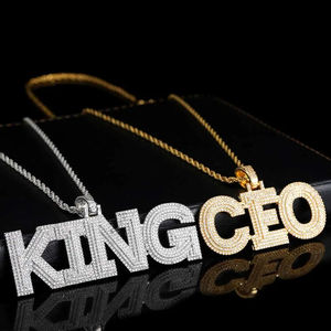 Colgante de Plata de Ley S925 con Moissanita Estilo Hip Hop para Hombre, Diseño de Nombre Personalizado en Plata de Ley, Joyería con Incrustaciones de Circonitas para un Estilo Atrevido - Product Image 3