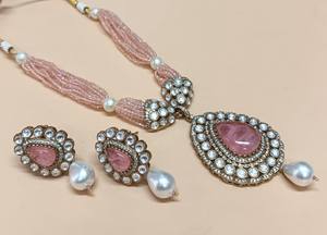 Antique <b>Gold</b> Plated Designer Polki <b>Necklace</b> <b>Set</b> with <b>Earrings</b> Bridal Jewelry for Wedding & Party Celebration - Product Image 2