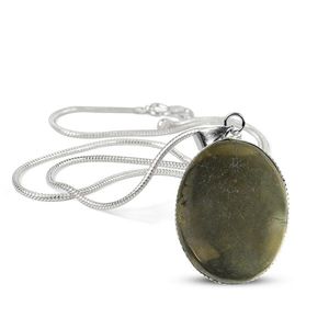 Collier pendentif ovale en pyrite naturelle avec chaîne en métal, bijoux en cristal attirant la richesse et l'argent - Product Image 1