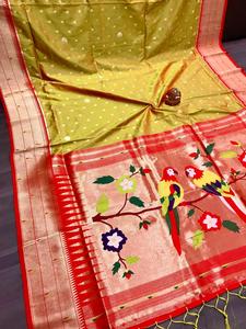 El último diseñador Banarasi Silk Weaving Saree Soft Fab Zone Collection para la moda india y pakistaní - Product Image 5