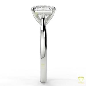 Anillo de princesa de diamantes cultivados en laboratorio VVS impecable solitario de la mejor calidad en brillante y perfecto para momentos de compromiso atemporales - Product Image 2