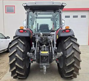 Tracteur agricole 4x4 Massey Ferguson 5M.145 150 CV avec roulement, modèle 2024 - Product Image 5