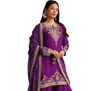 Púrpura Zari Work Palazzo Suit con Organza Dupatta Venta al por mayor Mujeres Ropa étnica OEM Ropa Proveedor de fábrica Traje de fiesta - Product Image 4