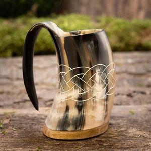 Tasse en corne de buffle naturelle Tasse Viking à boire et à bière Qualité chaude avec poignée en bois Agate la plus vendue - Product Image 6