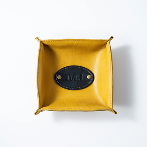 Direct Supplier Customize <b>Square</b> Leather Tray Mini Table Dice Tray Leather Desktop Organizer Office Organizer - Product Image 1