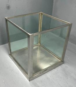 Votivo Decorativo Hecho con Acero y Vidrio/Espejo, Utilizado para Exhibición y Almacenamiento de Productos de Joyería, Proveedor de India - Product Image 2