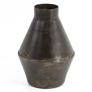 Élégants vases à fleurs en métal antique fabriqués à la main avec des motifs en relief exquis pour la décoration de luxe de la maison et du bureau - Product Image 5