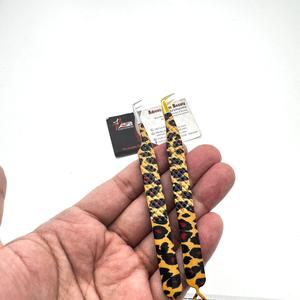 Pince à cils imprimé léopard à 90 degrés et 65 degrés Outil de beauté Impression de logo personnalisé Testé à la main Service OEM - Product Image 3