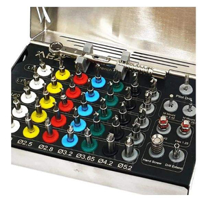 QNQ Premium Implant dentaire de haute qualité 35 Kit de forage à bouchon intégral Pilotes complets Clés Source d'alimentation manuelle Clinique de classe II - Product Image 3