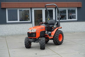 Tracteur compact Kubota B2530 25HP 4WD diesel hydrostatique neuf/d'occasion avec chargeur frontal, tracteur agricole, tracteur de jardin - Product Image 6