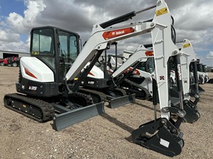 2021 Bobcat E35R2รถขุดขนาดเล็กประสิทธิภาพสูง35แรงม้าสภาพใหม่พร้อมเครื่องยนต์600ชั่วโมง & ส่วนประกอบหลักของปั๊ม - Product Image 4