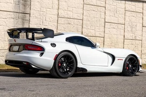Dodge VIPER ACR d'occasion 2016, conduite à gauche/droite - Product Image 3