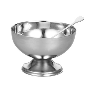 Taza de helado de latón duradera y elegante con acabado liso utilizada para servir postres fríos durante reuniones familiares festivas - Product Image 6