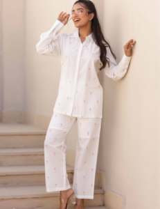 Summer Fancy Shirt And Trouser Lounge 2 Piece Cord Set Factory <b>Direct</b> Trendy Women's 2-Piece Cord Set - Product Image 2