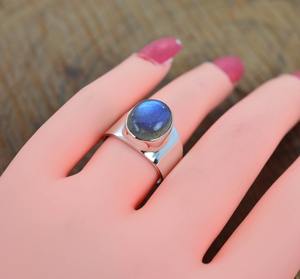 Anillo clásico de estilo bohemio, joyería para mujer, joyería de plata de ley 925, piedra preciosa labradorita, anillo hecho a mano, regalo para el amor - Product Image 3