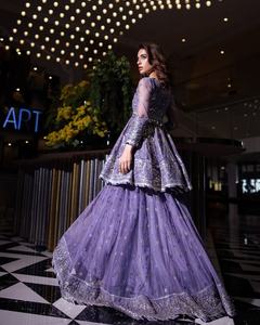 Vente chaude Designer Sarree Saree Sari Silky AJM TRADE HOUSE Modèle 1055 pour les fêtes pour les traditions pakistanaises et indiennes - Product Image 4