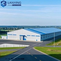 Structure en acier préfabriquée à grande portée pour entrepôt industriel à ossature portique robuste, destinée au centre de distribution régional