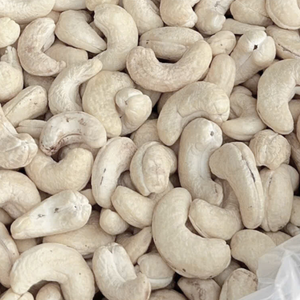 Anacardos crudos de fábrica de confianza al por mayor 160 180 240 Color blanco Santigo Factory Embalaje personalizado - Product Image 1