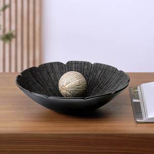 Bol en résine polie écologique vert pétale fait à la main, vaisselle moderne pour la cuisine, la salle à manger, les fêtes, vaisselle de qualité supérieure - Product Image 3