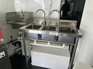 Remorque de vente ambulante entièrement équipée, cuisine mobile fermée 8,5x16 m - Product Image 4
