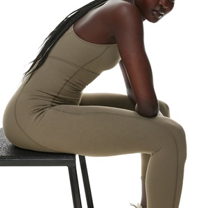 ชุดบอดี้สูทสำหรับเล่นโยคะแบบลำลองเอวสูงของผู้หญิงจั๊มสูทผ้าแคนวาสสีล้วนระบายอากาศได้ดีชุดออกกำลังกายในยิมแบบเซ็กซี่ - Product Image 5