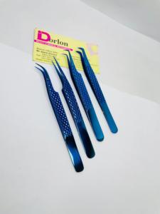 แหนบสแตนเลสแบบมีลายสำหรับต่อขนตาปลอมสีฟ้าแหนบปลายโค้งมีโลโก้ตามสั่ง - Product Image 4