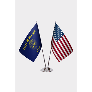 Conjunto de Escritorio Personalizado de Oregón, Estados Unidos, con Asta de Bandera de Aluminio Impresa Digitalmente y Banderas de Algodón, Seda y Plástico para Uso en Seguros - Product Image 1
