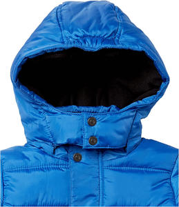 Chaqueta Acolchada para Niños Personalizada, Fabricación OEM, Diseño Acolchado de Invierno, Chaquetas con Capucha para Niños, Cierre de Cremallera - Product Image 4
