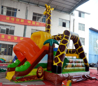Structure gonflable combinée girafe avec toboggan, château de saut, piste de jeu sportive et aire de jeux extérieure, pour événements et foires