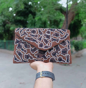 คลัทช์ทำมือที่สวยงามด้วยเม็ดลูกปัดปักดอกไม้ตัวเลือกแฟชั่นเรืองแสง - Product Image 5