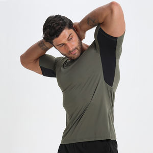 T-shirts pour hommes personnalisés de haute qualité impression LOGO polyester sublimation graphique t-shirts t-shirt imprimé t-shirt personnalisé à vendre - Product Image 5