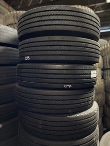 Neumáticos de camiones usados/neumáticos de coche usados perfectos a granel con precio competitivo para la venta - Product Image 6