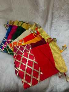 Monedero con cordón real tradicional, bolsa Potli de terciopelo nupcial para bodas y Shaguns, recuerdo de boda indio, regalo, favores de fiesta - Product Image 5