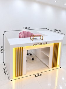 DECORS ALL Bureau à ongles moderne en acrylique blanc non pliable avec pieds dorés et collecteur de poussière intégré pour usage domestique/bureau - Product Image 2
