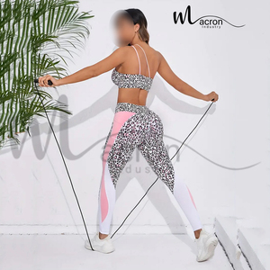 Ropa Deportiva de Primera Calidad, el Mejor Material, Producto Moderno, Conjunto Deportivo de Cintura Alta con Nuevo Diseño para Mujer, Bra Deportivo y Leggings - Product Image 5