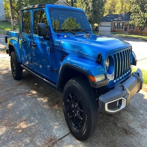 Jeep Gladiator Sport 4x4 2023 de Primera Calidad - Product Image 1