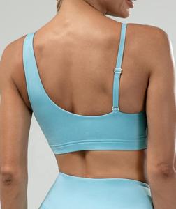 Soutien-gorge de sport de marque privée avec vêtements de yoga de remise en forme Leggings froissés pour femmes ensemble de soutien-gorge et de pantalon de yoga uni de fitness - Product Image 3