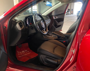 Precio Accesible para Mazda Sedán 2018 Usado, 1.5L Automático 6AT, Auto Eficiente en Consumo de Combustible, Luces LED, Techo Solar Eléctrico, 4 Puertas, 5 Asientos - Product Image 5