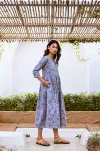 Robe en coton imprimée à la main avec motif trèfle, style bohème, décontractée, occasionnelle, pour les vacances d'été, pour femmes - Product Image 4