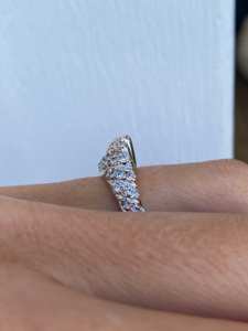 Anillo Apilable de Oro Amarillo de 14k con Diamantes Genuinos de Corte 1/2ctw, Muy Único, Certificado por Terceros, Anillos de Lujo - Product Image 2