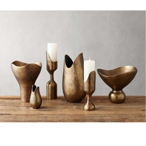 Support de bougie en laiton et aluminium sur mesure fait à la main, finition haut de gamme, style moderne, porte-bougie, décoration d'intérieur haut de gamme - Product Image 6