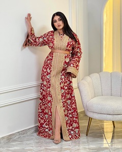 Vestido de novia marroquí de lujo hecho a mano, caftán de satén con patrón vintage, elegante bordado de cristal dorado, ecológico y formal. - Product Image 1